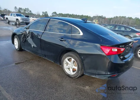 2017 Chevrolet Malibu Ls z USA, uszkodzony, nr VIN 1G1ZB5ST1HF155468
